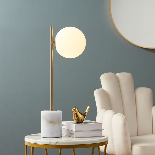 <h2>Table Lamps</h2>