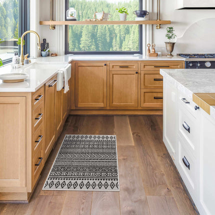 Imboden Black&White Outdoor Rug Rugs TriadCommerceInc
