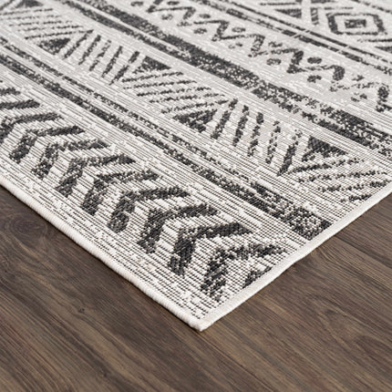 Catrine Indoor & Outdoor Rug - Clearance Rugs TriadCommerceInc