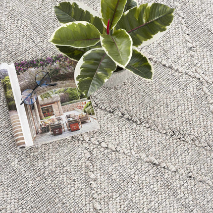Baqer Bone & Taupe Textured Performance Rug - Clearance Rugs TriadCommerceInc