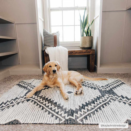 Brownhills Cream&Black Trellis Cotton Area Rug Rugs TriadCommerceInc
