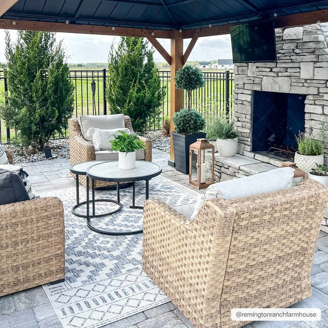 Armen Cream&Blue Outdoor Rug Rugs TriadCommerceInc