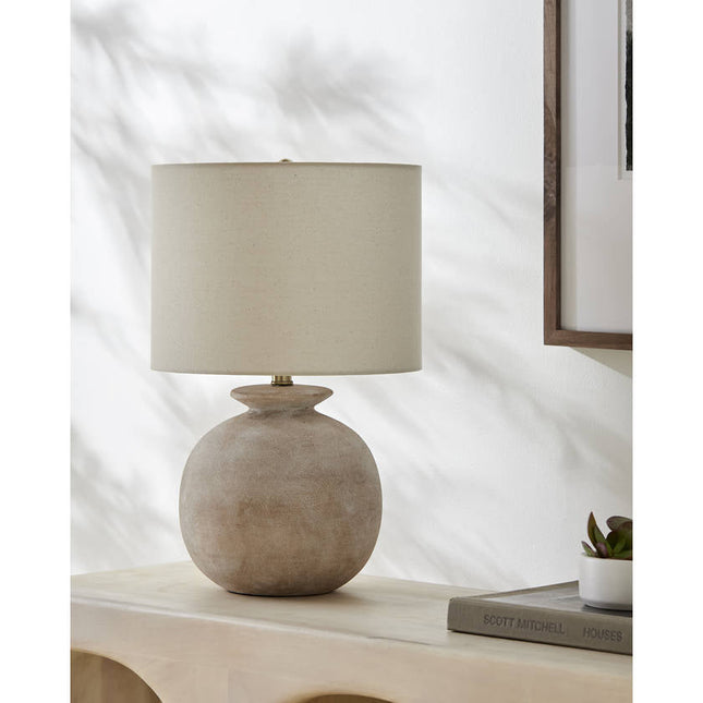 Emmalee Traditional Cream Table Lamp Home Decor > Lighting > Lamp > Table Lamps TriadCommerceInc