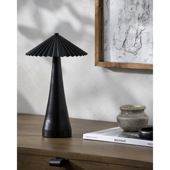 Junko Traditional Black Table Lamp Home Decor > Lighting > Lamp > Table Lamps TriadCommerceInc