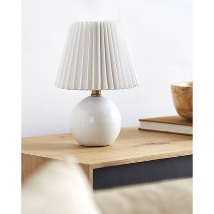 Travarus Modern White Table Lamp Home Decor > Lighting > Lamp > Table Lamps TriadCommerceInc