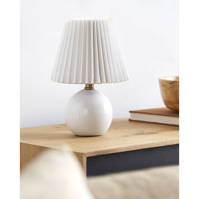 Travarus Modern White Table Lamp Home Decor > Lighting > Lamp > Table Lamps TriadCommerceInc