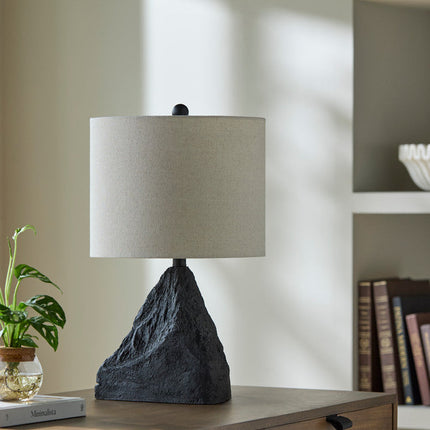 Richele Coastal Black/White Table Lamp Home Decor > Lighting > Lamp > Table Lamps TriadCommerceInc