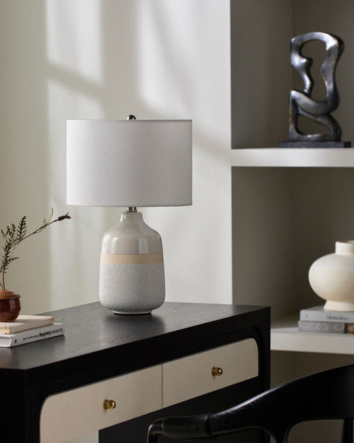 Vien Global White Table Lamp Home Decor > Lighting > Lamp > Table Lamps TriadCommerceInc