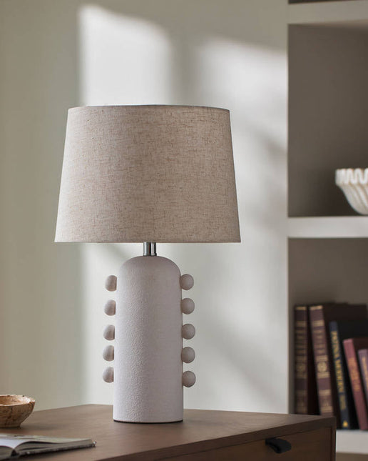 Mackenzi Traditional White Table Lamp Home Decor > Lighting > Lamp > Table Lamps TriadCommerceInc