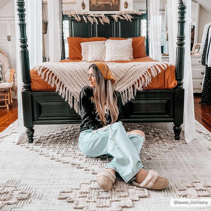 Ampusungan High-Low Rustic Rug Rugs TriadCommerceInc