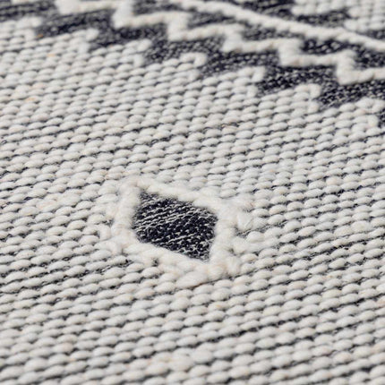 Brownhills Cream&Black Trellis Cotton Area Rug Rugs TriadCommerceInc