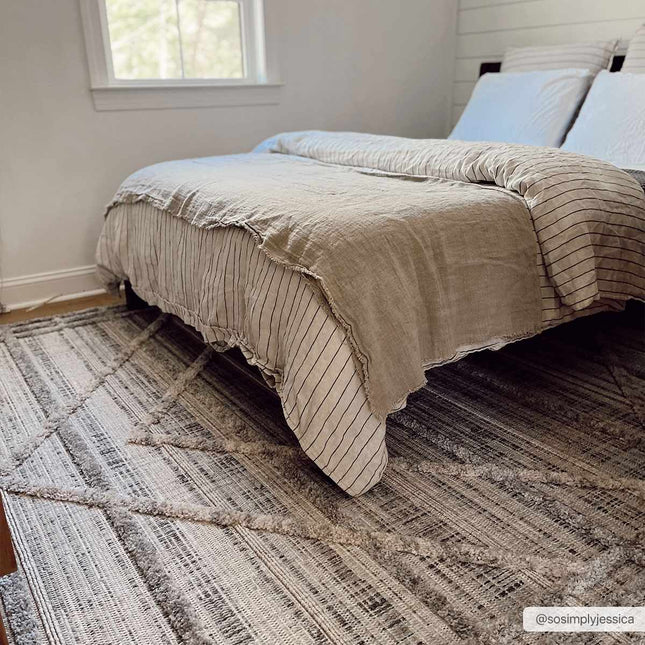 Barurao Area Rug - Clearance Rugs TriadCommerceInc