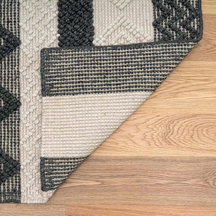 Whittington Black&White Wool Rug - Clearance Rugs TriadCommerceInc