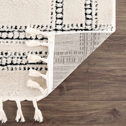 Ryuu Black & White Area Rug Rugs TriadCommerceInc