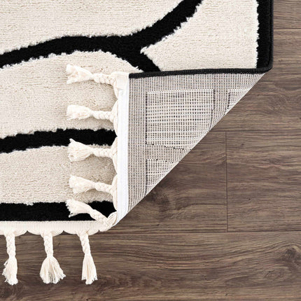 Azana Black & White Area Rug Rugs TriadCommerceInc