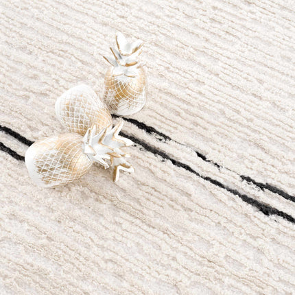 Riad Black Striped White Rug with Tassels Rugs TriadCommerceInc