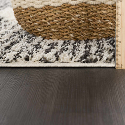 Howth Area Rug Rugs TriadCommerceInc