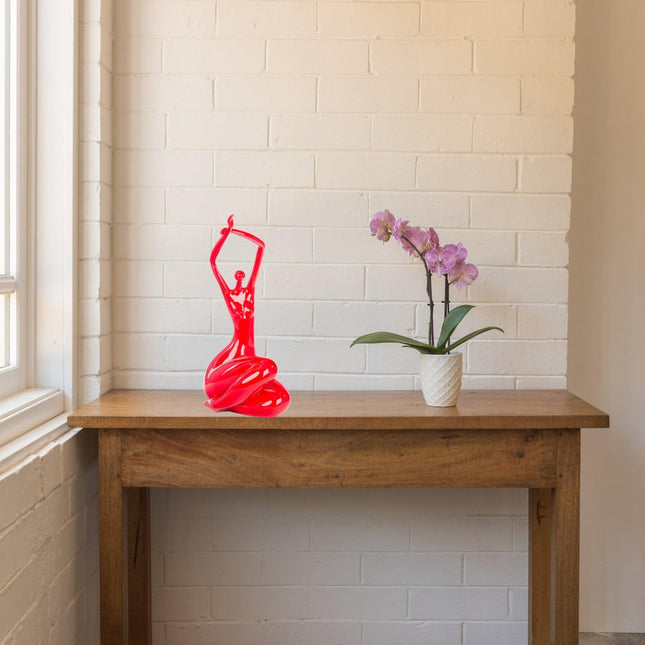 Elizabeth Sculpture // Small Red Sculpture TriadCommerceInc   