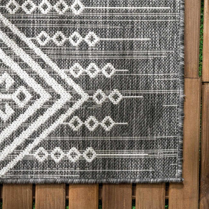 Frankville Black&White All Over Performance Rug Rugs TriadCommerceInc