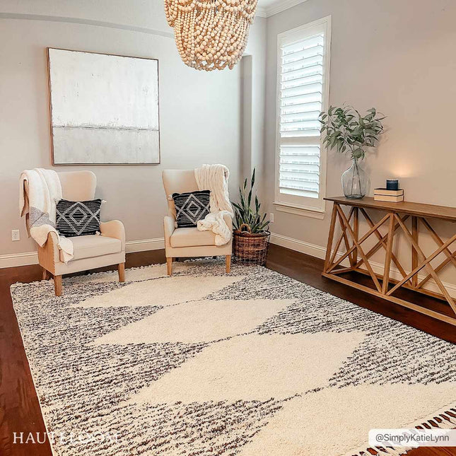 Howth Area Rug Rugs TriadCommerceInc