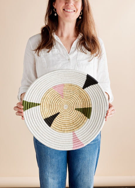 Mosaic Bullseye Wall Basket Wall Basket TriadCommerceInc