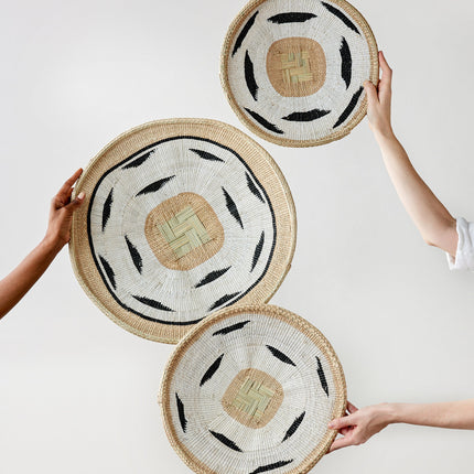 Nolyia White Flat Basket Wall Basket TriadCommerceInc Set of 3