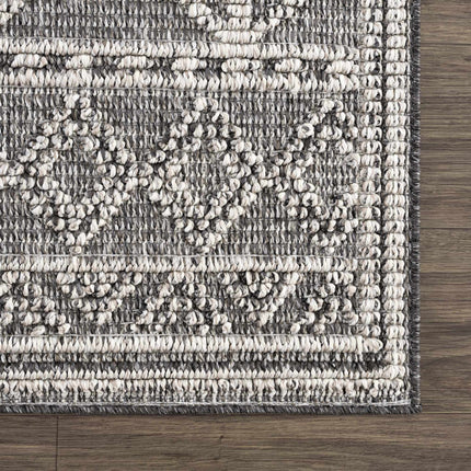 Diah Black & Bone Area Rug - Clearance Rugs TriadCommerceInc