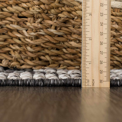 Diah Black & Bone Area Rug - Clearance Rugs TriadCommerceInc
