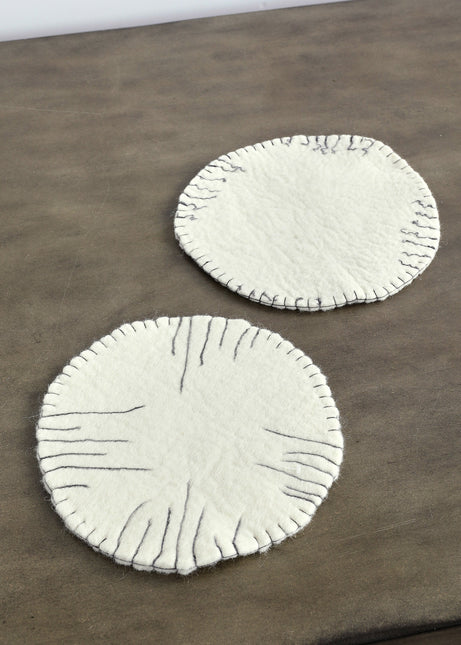 Fine Line Ivory Wool Trivet Décor TriadCommerceInc