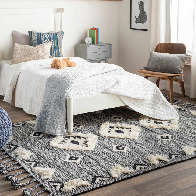 Gardner Cream on Gray Wool Tassel Rug - Clearance Rugs TriadCommerceInc