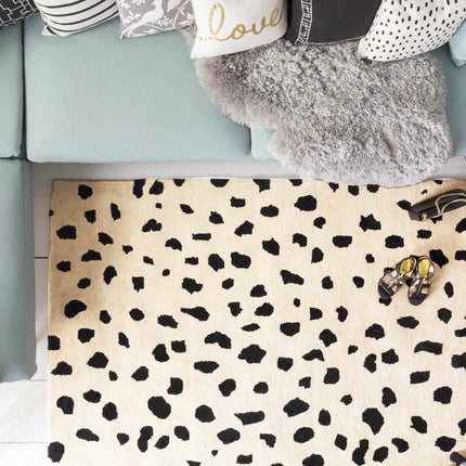 Guiseley Dalmatian Wool Area Rug Rugs TriadCommerceInc