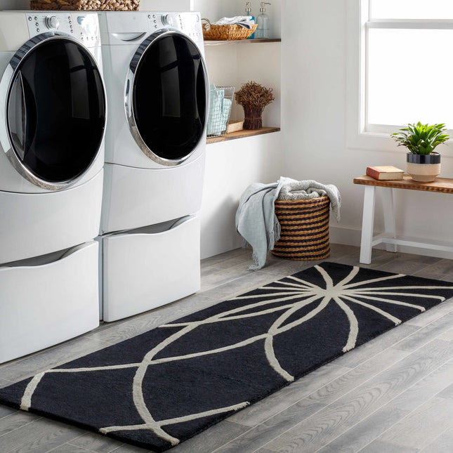 Davison Black Geometric Wool Carpet - Promo Rugs TriadCommerceInc