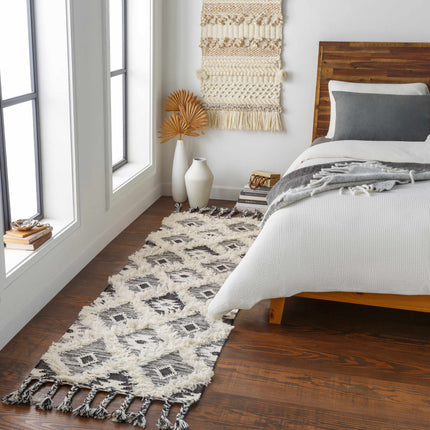 Jarales Cream/Black Tribal Tassel Wool Rug - Clearance Rugs TriadCommerceInc
