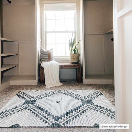 Brownhills Cream&Black Trellis Cotton Area Rug Rugs TriadCommerceInc