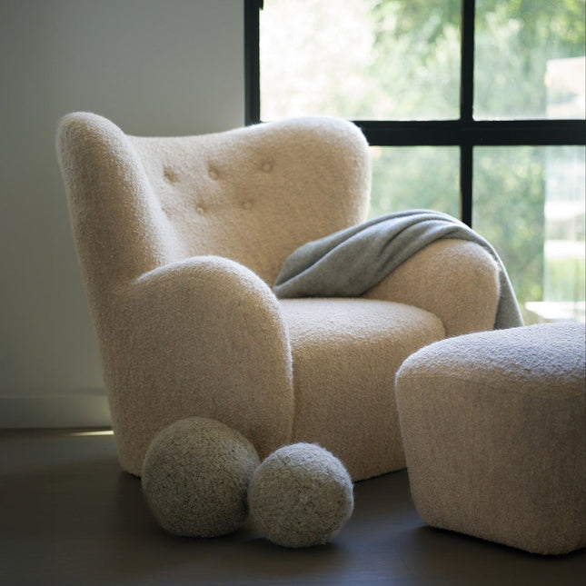 Papa Teddy Chair - White Boucle Arm Chairs, Recliners & Sleeper Chairs TriadCommerceInc