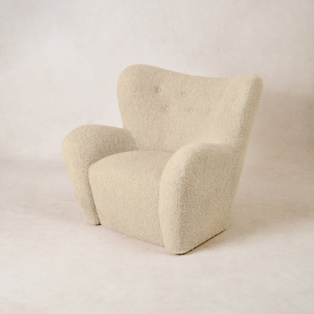 Papa Teddy Chair - White Boucle Arm Chairs, Recliners & Sleeper Chairs TriadCommerceInc