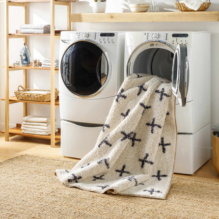 Bede Washable Swiss Cross Rug - 9x12 Clearance Rugs TriadCommerceInc