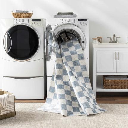 Brone Checkered Washable Area Rug Rugs TriadCommerceInc